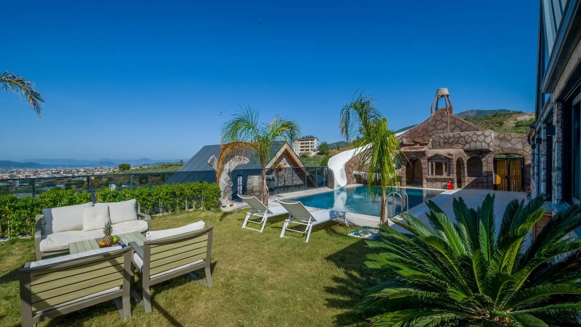 Lueks Dinlenme Selale Kaydirak Havuzu Manzaralar Villa Fethiye 0*,  Turkey